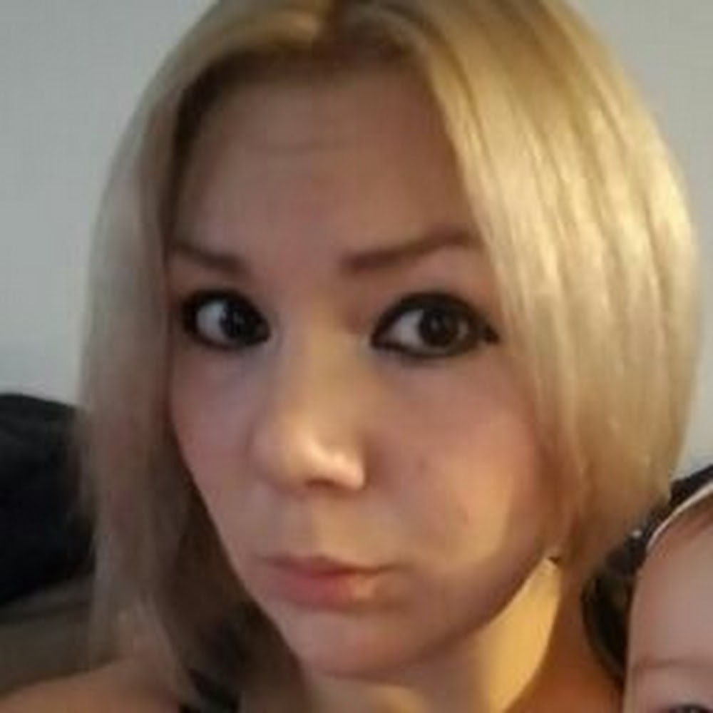 Meet your Posher, Alejandra